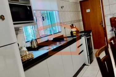 Casa &agrave; venda - 125m&sup2; - Zona IV