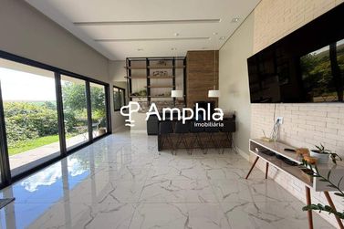 Casa &agrave; venda - 341m&sup2; - FAG