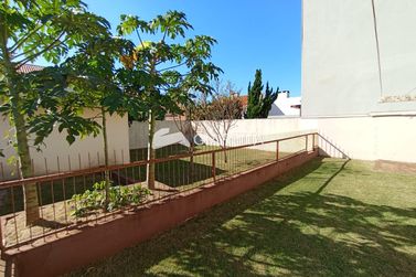 Casa &agrave; venda - 140m&sup2; - JARDIM GISELA