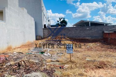 Terreno &agrave; venda - 126m&sup2; - Jardim Sakai