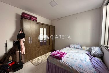 Casa &agrave; venda - 50m&sup2; - JARDIM PINHEIRINHO
