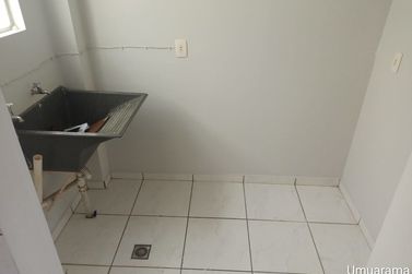 Apartamento &agrave; venda - 58m&sup2; - Zona III