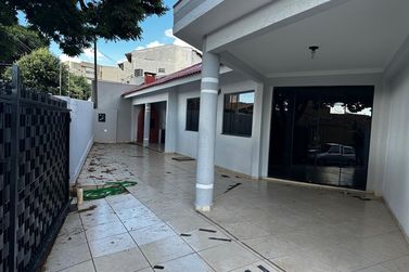 Casa &agrave; venda - 168m&sup2; - Zona I
