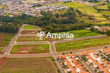 Terreno &agrave; venda - 250m&sup2; - Centro