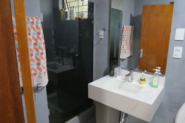Sobrado &agrave; venda - 184m&sup2; - JARDIM TAMOIO