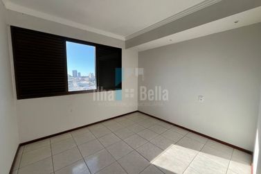 Apartamento &agrave; venda - Zona I