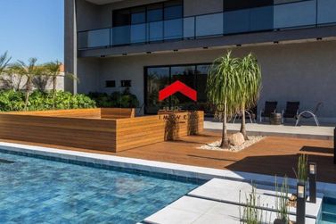 Ch&aacute;cara &agrave; venda - 2500m&sup2; - Condom&iacute;nio Lagoa Dourada