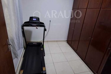 Casa &agrave; venda - 311m&sup2; - Jardim Castelo Branco