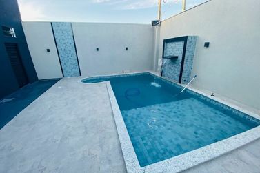 Ch&aacute;cara &agrave; venda - 280m&sup2; - Parque Colina Verde