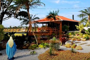 Ch&aacute;cara &agrave; venda - 20000m&sup2; - &Aacute;rea Rural