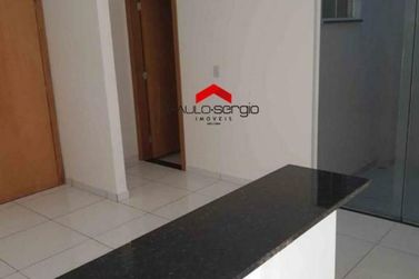 Casa &agrave; venda - 65m&sup2; - Parque Residencial Bourbon