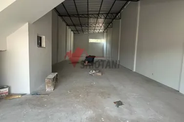 Sal&atilde;o Comercial para alugar - Zona V