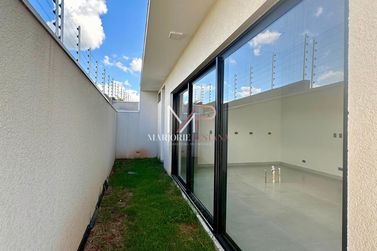 Casa &agrave; venda - 162m&sup2; - Avenida Paran&aacute;