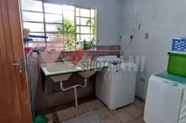 Casa &agrave; venda - Zona I-A