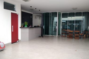 Casa &agrave; venda - 130m&sup2; - Jardim Caravelle