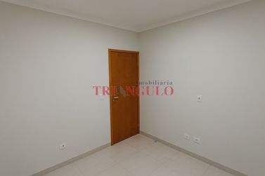 Apartamento para alugar - 110m&sup2; - ZONA II