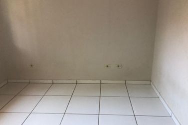 Casa para alugar - 100m&sup2; - PARQUE ALTO DA PARAN&Aacute;