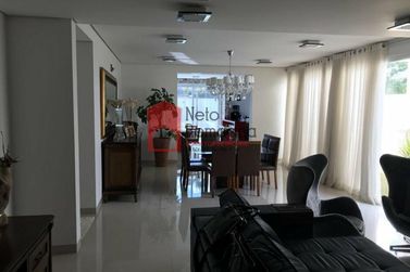 Casa &agrave; venda - 296m&sup2; - Residencial Central Park