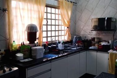 Sobrado &agrave; venda - 190m&sup2; - Jardim Aratimb&oacute;