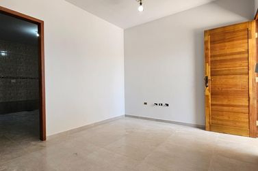 Casa &agrave; venda - 64m&sup2; - Jardim Yonezu
