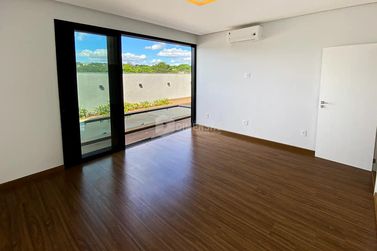 Casa &agrave; venda - 229m&sup2; - Condom&iacute;nio Central Park