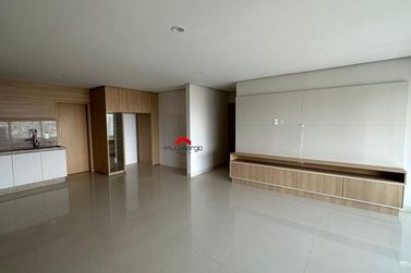 Apartamento &agrave; venda - 180m&sup2; - Zona III