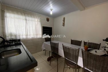 Casa &agrave; venda - 140m&sup2; - CENTRO