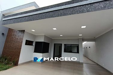 Casa &agrave; venda - 184m&sup2; - Jardim Cima