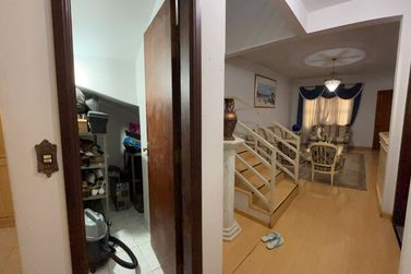 Sobrado para alugar - 241m&sup2; - Zona 1 A