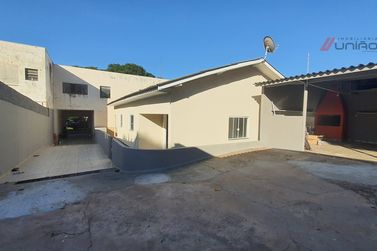 Casa para alugar - 120m&sup2; - Zona I