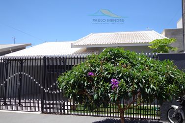 Casa &agrave; venda - 123m&sup2; - Jardim Aeroporto IV