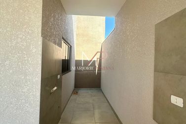 Casa &agrave; venda - 132m&sup2; - Jardim Azal&eacute;ia