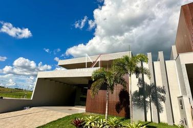 Casa &agrave; venda - 162m&sup2; - Avenida Paran&aacute;