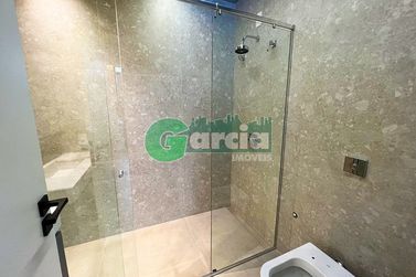 Casa &agrave; venda - 250m&sup2; - Residencial Portal das &Aacute;guas