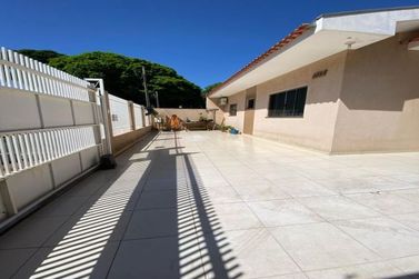 Casa &agrave; venda - Jardim Tropical