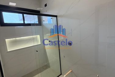 Casa &agrave; venda - 195m&sup2; - PARQUE RESIDENCIAL INTERLAGOS II