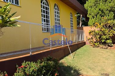 Casa para alugar - 510m&sup2; - ZONA II