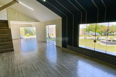 Casa &agrave; venda - 310m&sup2; - Perimetro Urbano Serra Dos Dourados