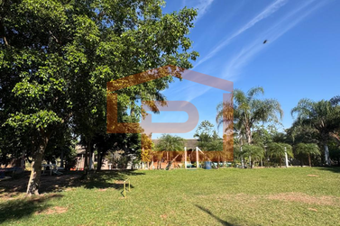 Ch&aacute;cara &agrave; venda - &Aacute;rea Rural