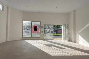 Sal&atilde;o Comercial para alugar - 120m&sup2; - Zona II