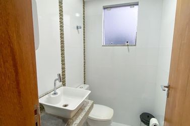 Sala Comercial &agrave; venda - 241m&sup2; - Zona I