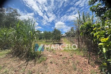 Ch&aacute;cara &agrave; venda - 4597m&sup2; - -