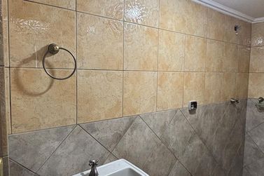 Casa para alugar - 363m&sup2; - Zona IV
