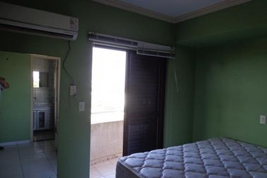 Apartamento &agrave; venda - 75m&sup2; - EDIF&Iacute;CIO BURLE MARX, AV. PARAN&Aacute;. ZONA 3