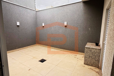 Casa &agrave; venda - 121m&sup2; - Jardim Caravelle