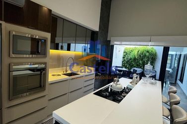 Casa &agrave; venda - 120m&sup2; - PARQUE RESIDENCIAL INTERLAGOS II