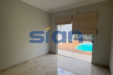 Casa para alugar - 360m&sup2; - Jardim Tamoio