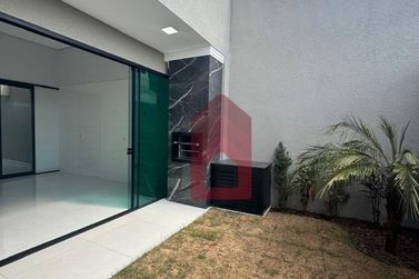 Casa &agrave; venda - 110m&sup2; - Jardim Cima