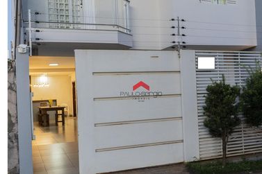Sobrado &agrave; venda - 152m&sup2; - Zona II