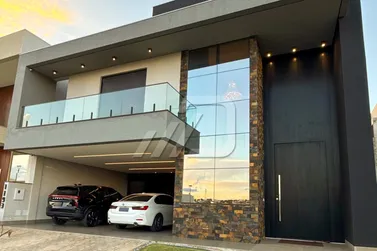 Casa &agrave; venda - 253m&sup2; - Paysage Essenza Condom&iacute;nio